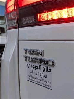 تۆیۆتا لاند کروزەر